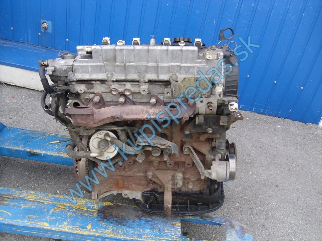 motor na toyotu avensis verso 2,0 d4d