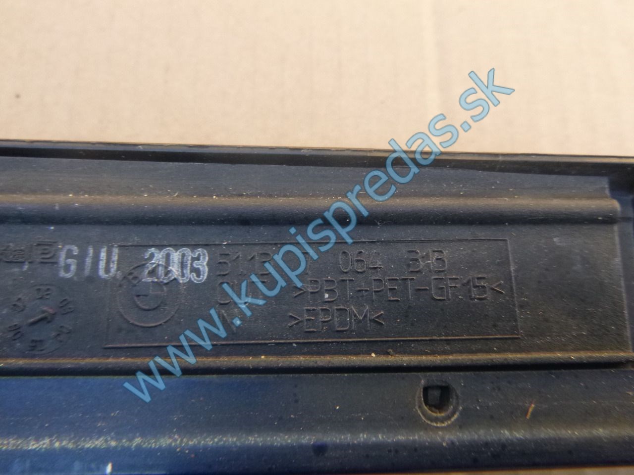 Lišta zadného kufra s osvetlením špz BMW 3 E46 COUPE 