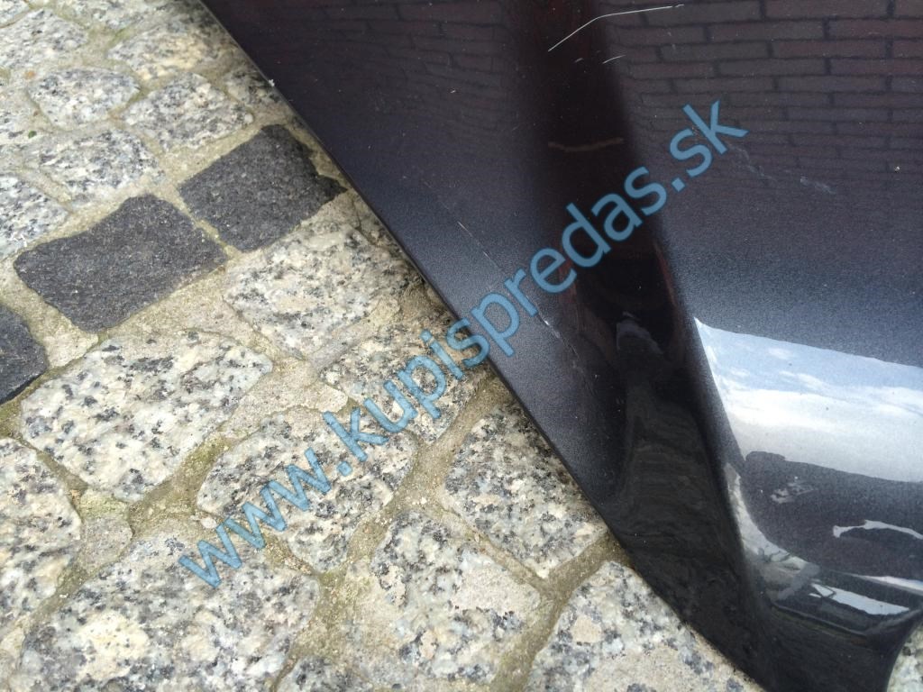 Predná kapota MERCEDES C W204