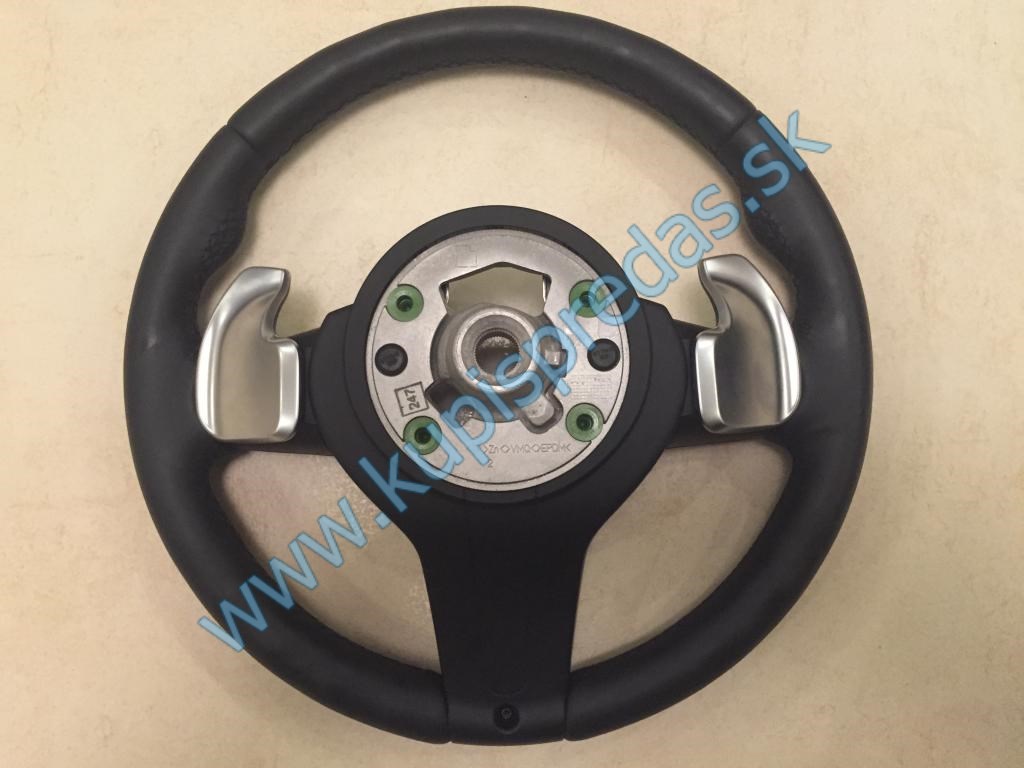 Vyhrievaný volant s lopatkami sekvenčného radenia BMW X5 F15 M-Packet  