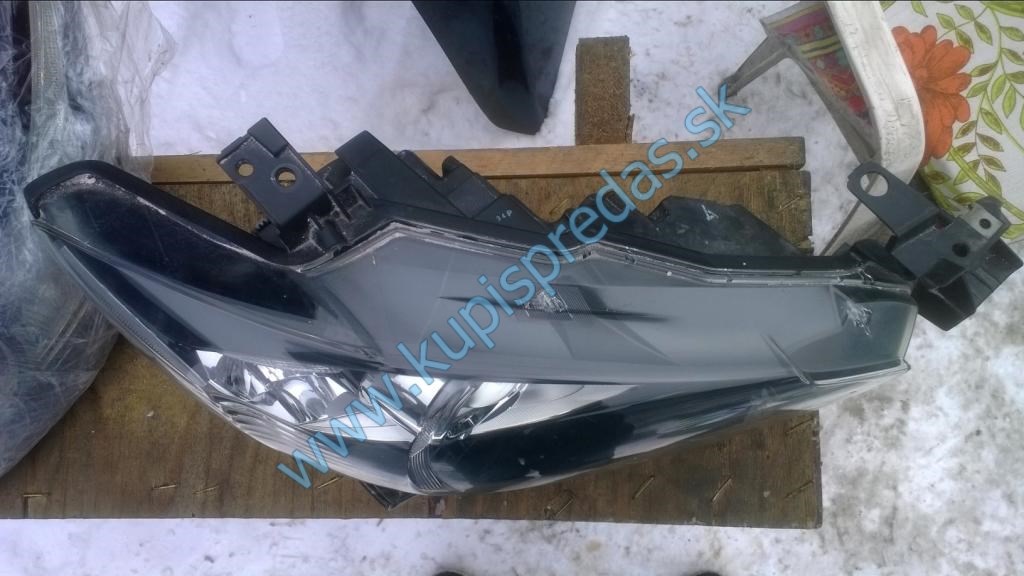 Predné Xenon svetlo pravé Mazda 6