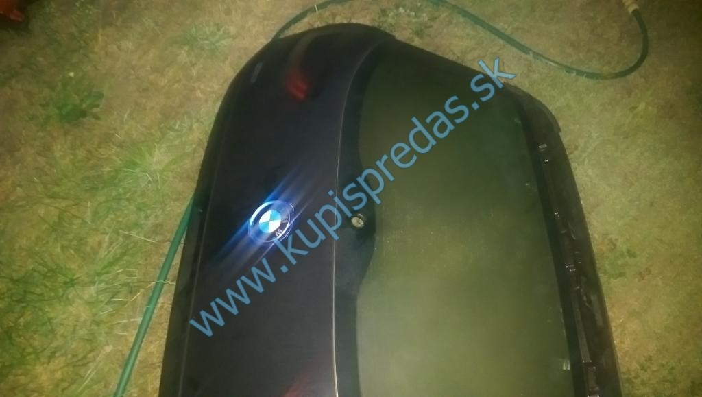 Kufrové dvere BMW i3