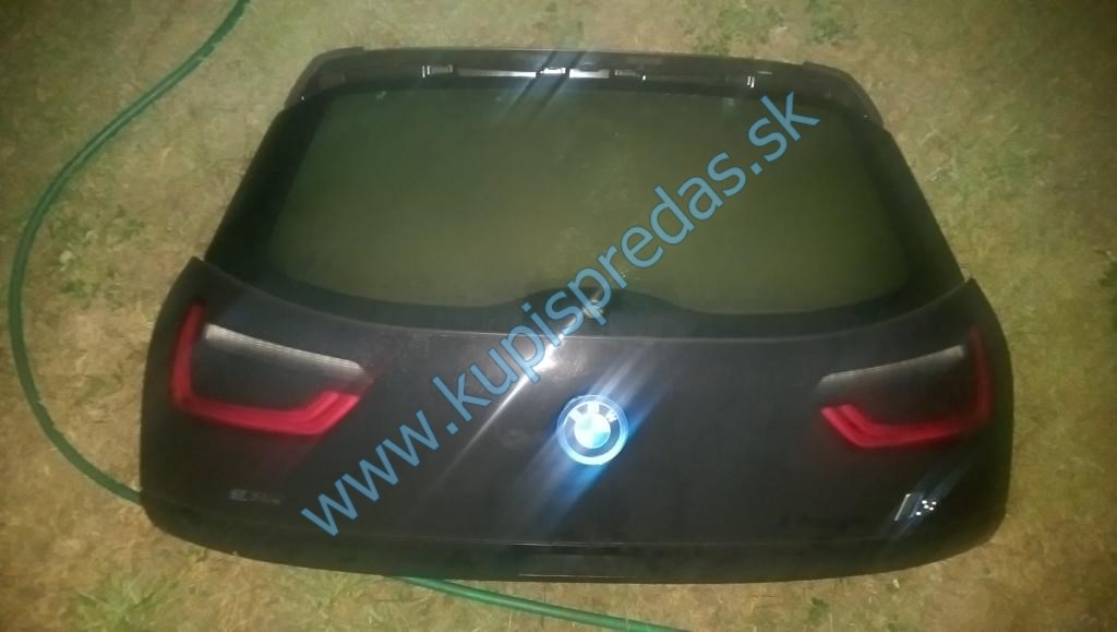 Kufrové dvere BMW i3