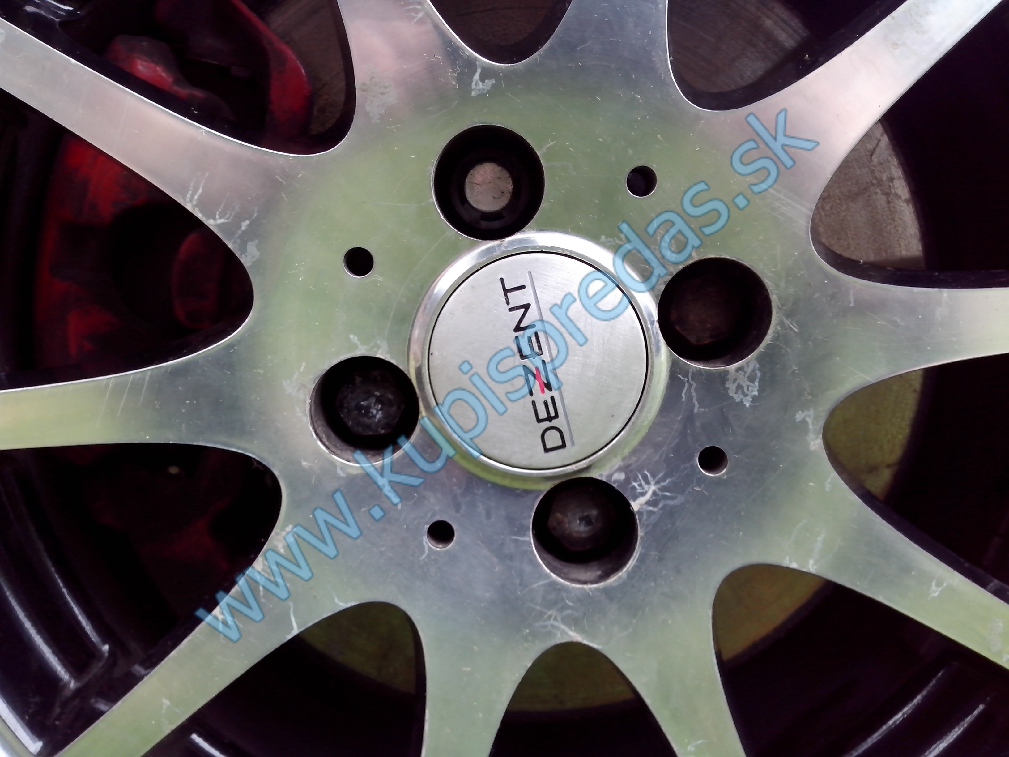 4x100 dezent, gumy ako nove