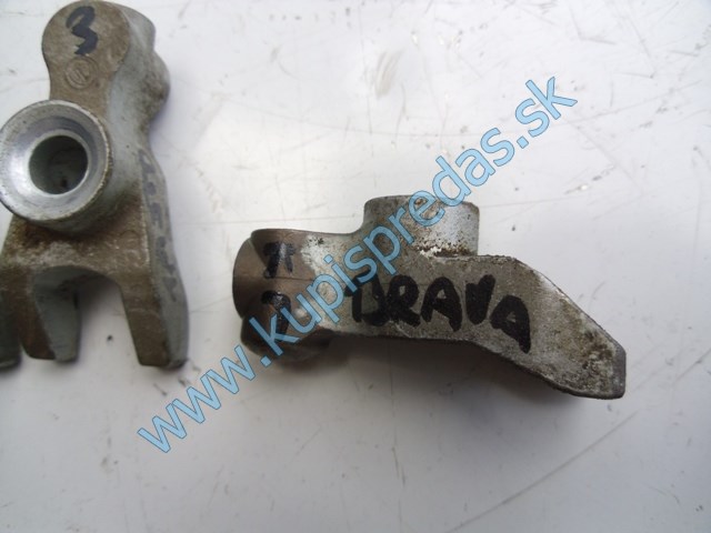 držiak vstrekovacov fiat bravo 1,9jtd, autodiely na fiat bravo, 