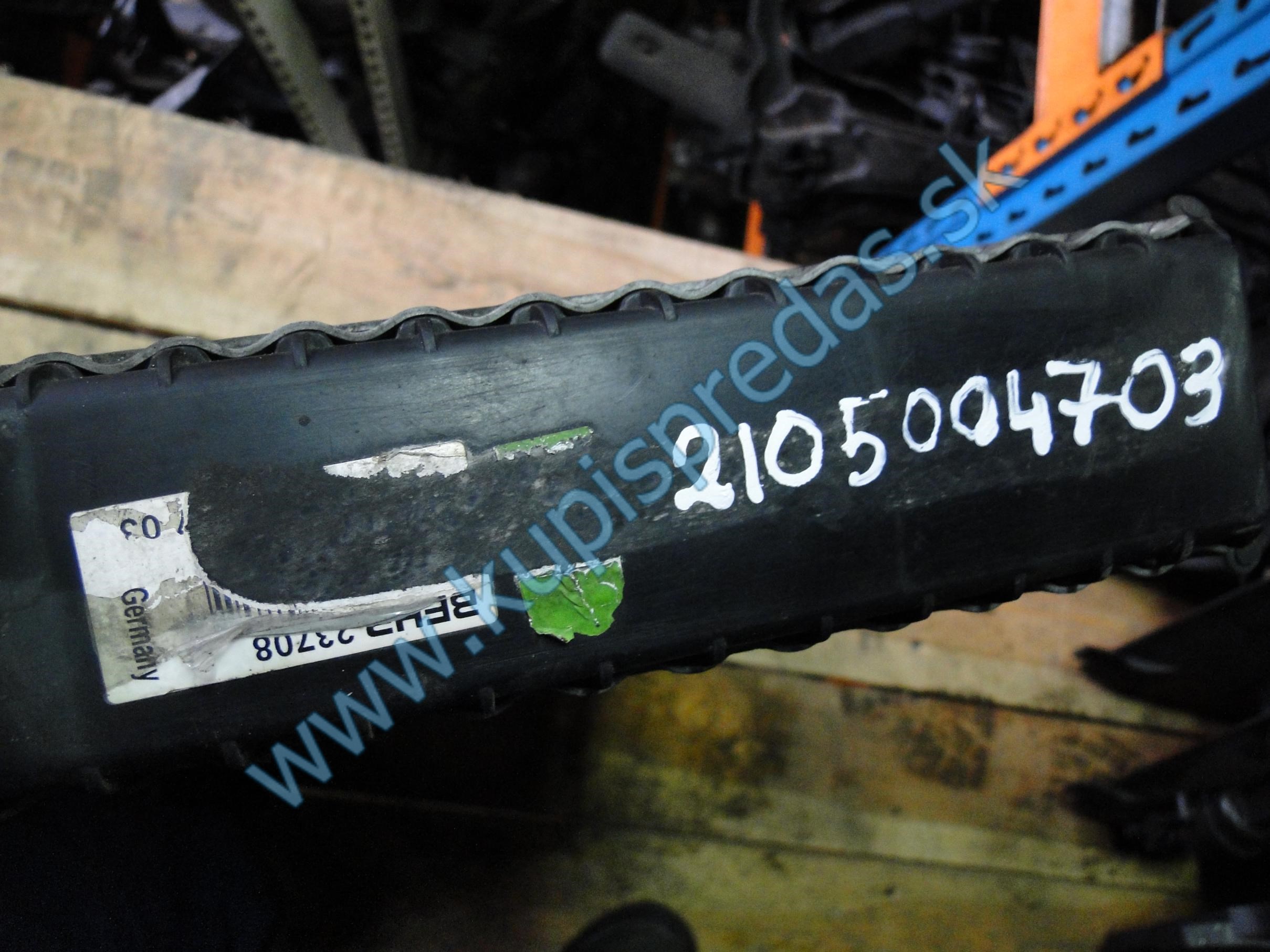 Chladič vody MERCEDES E W210 5.5 AMG 