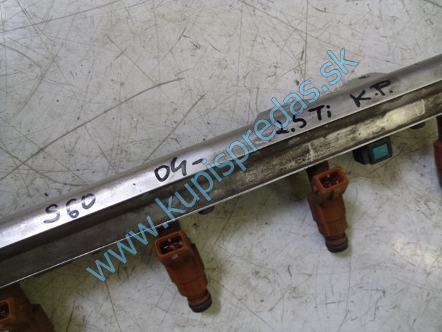tryska na motor na volvo s60 2,5i, autodiely na volvo s60, 