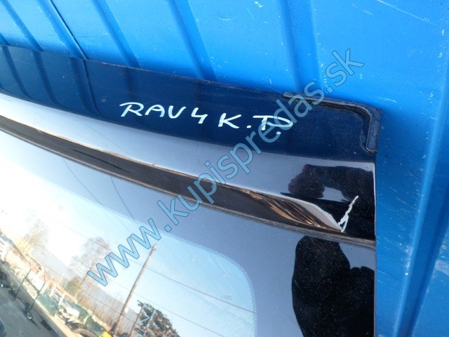 piate dvere na toyotu rav4, autodiely na toyota rav4