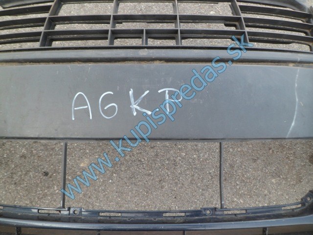 predný nárazník na audi a6 C6, 4F0807437