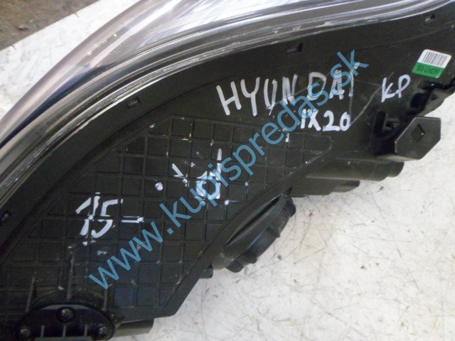 pravé predné svetlo na hyundai ix20, 92102-K