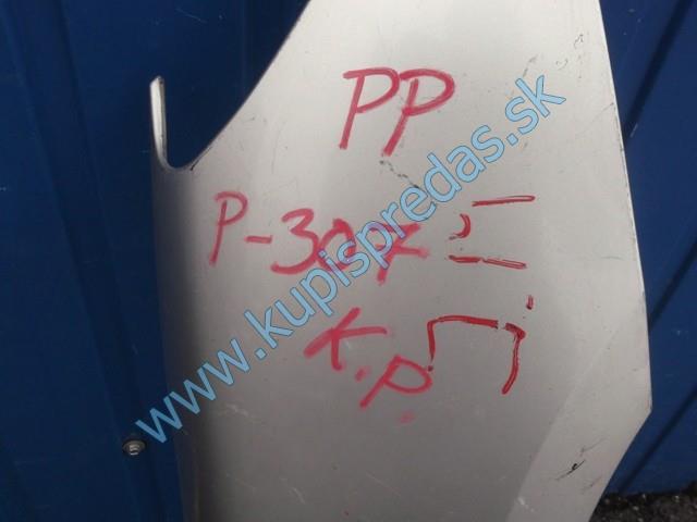 náhradné diely, pravý predný blatník na peugeot 307