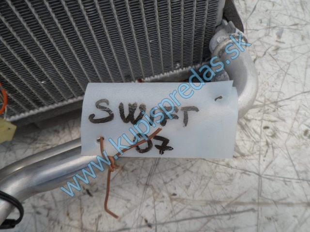 výparník klimatizácie na suzuki swift, CZ447500-2370