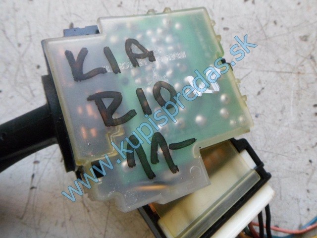 združený prepínač na kiu rio II, 75733A