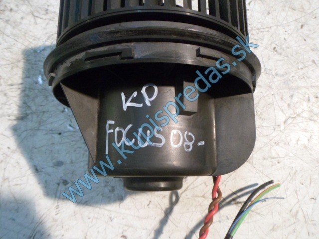 ventilátor kúrenia na ford focus 2 lift, 6G95-18456-AA