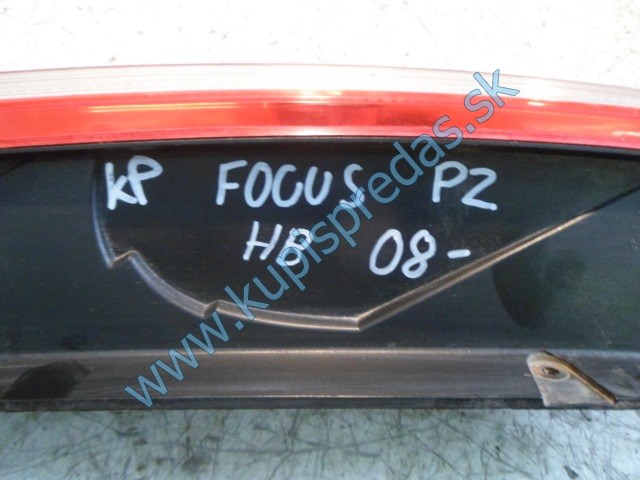 pravé zadné svetlo na ford focus 2 lift, HB, 8M51-13404-A
