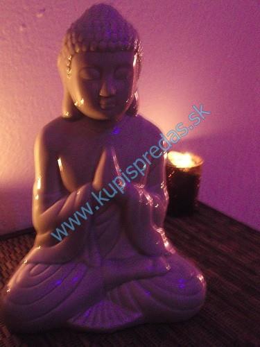 tantra (intímna) masáž-plná jemných dotykov