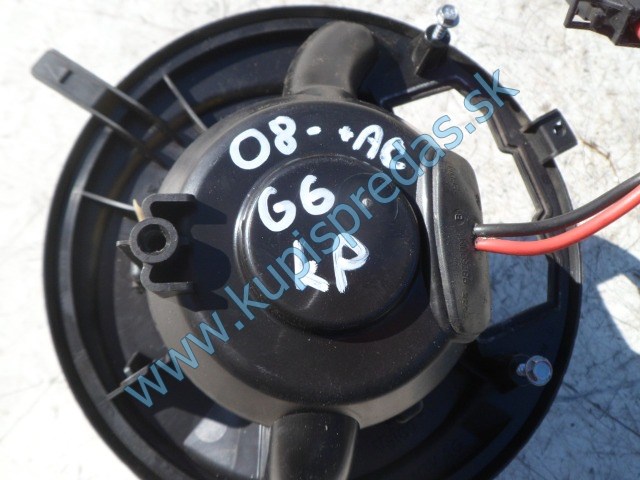ventilátor kúrenia na vw volkswagen golf 6 , 1K1820015G