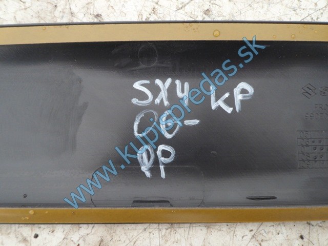 pravá predná lišta na dvere na suzuki sx4, 990E0-79J07