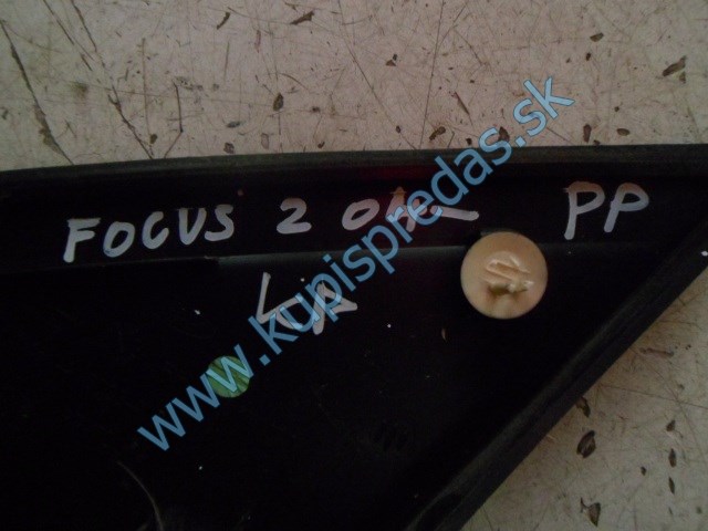 pravý predný plastový trojuholník na ford focus 2, 4M51-A1600