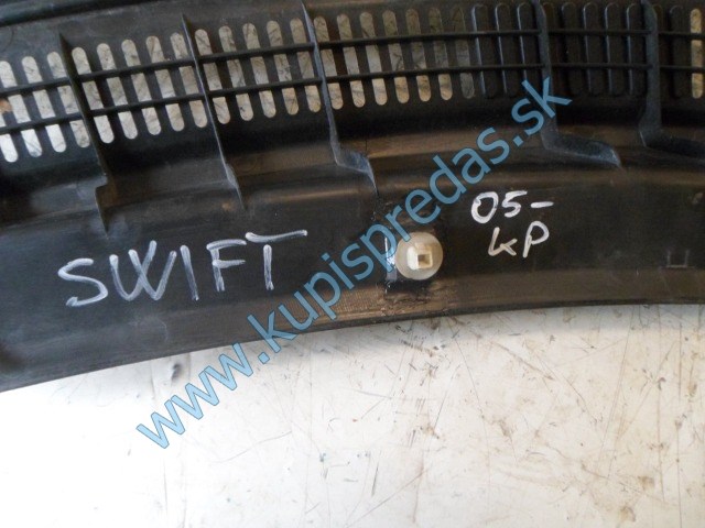 torpédo na suzuki swift, plast pod stieračmi, 