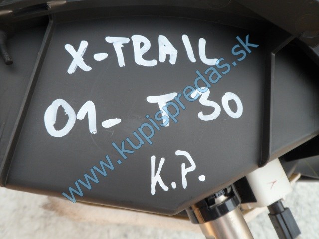kastlík na nissan x-trail t30, dvierka kastlíka, 