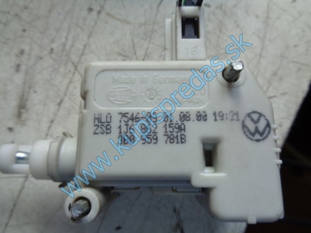 zadný motorček centrálu na vw volkswagen golf 4, HB, 1J6862159A