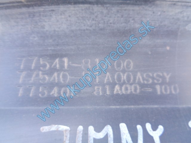 pravý plastový prah na suzuki jimny, 77541-81A00