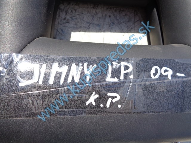 hlavová opierka na suzuki jimny, 