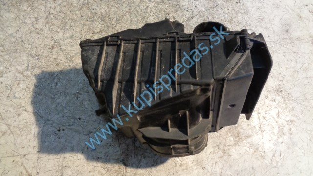 obal  na vzduchový filter na renault megane 3 1,6i, 8200947663