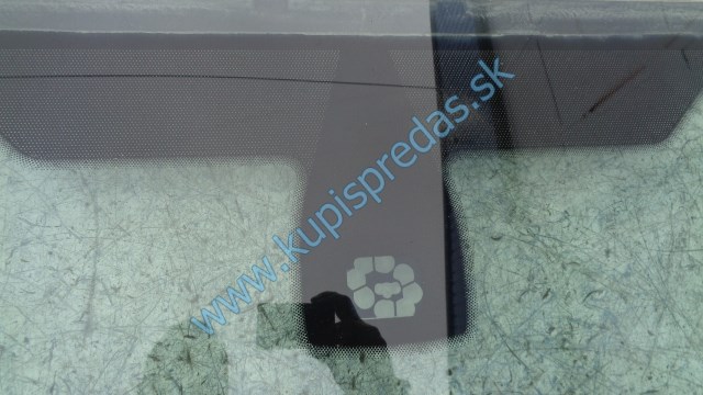 čelné sklo na ford mondeo mk4, predné sklo 