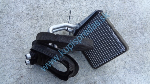 radiator kúrenia na vw volkswagen golf 5 , 1K0819031B