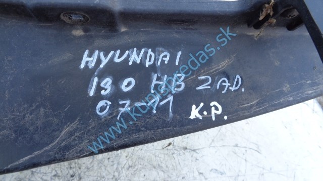 zadná výstuha nárazníka na hyundai i30, 86631-2L000
