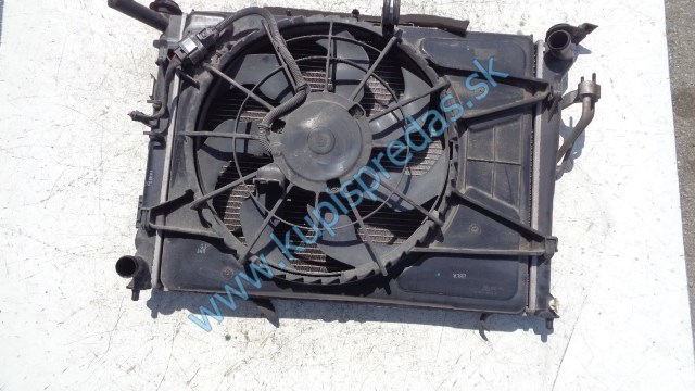 komplet chladiče na hyundai i30, 1,4i, ventilátor, 