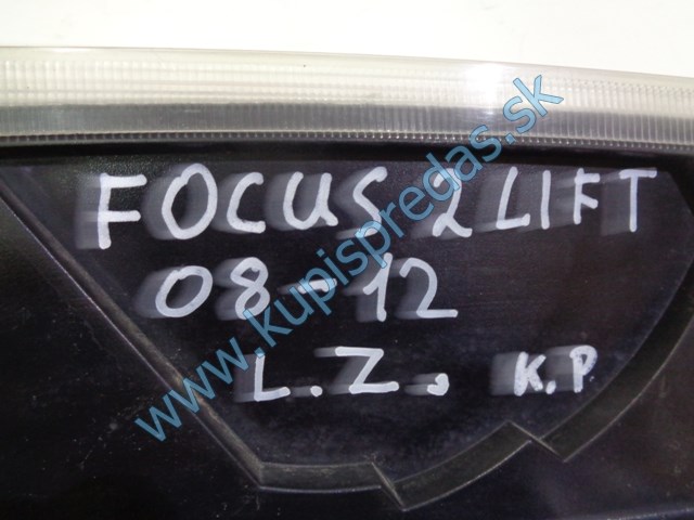 ľavé zadné svetlo na ford focus 2 lift kombi, 8M51-13405-C