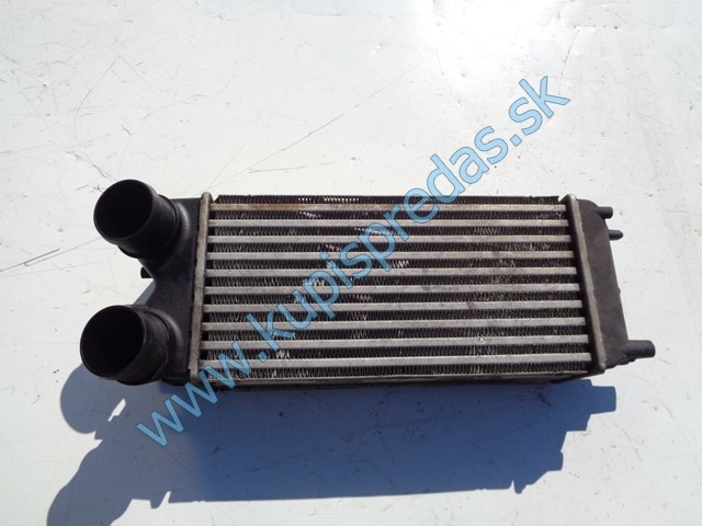 intercooler na ford fiestu mk7, 1,6tdci, AV21-9L440-AA