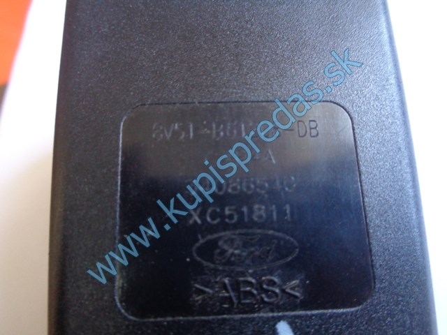 pravý predný zapínač pásu na ford fiestu mk7, 8V51B61208-DB