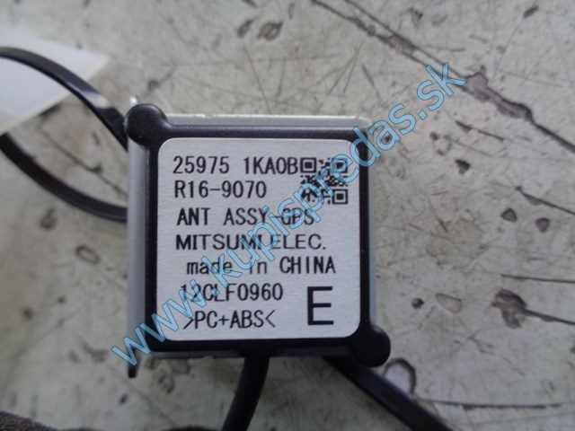 gps anténa na nissan juke , 259751KA0B