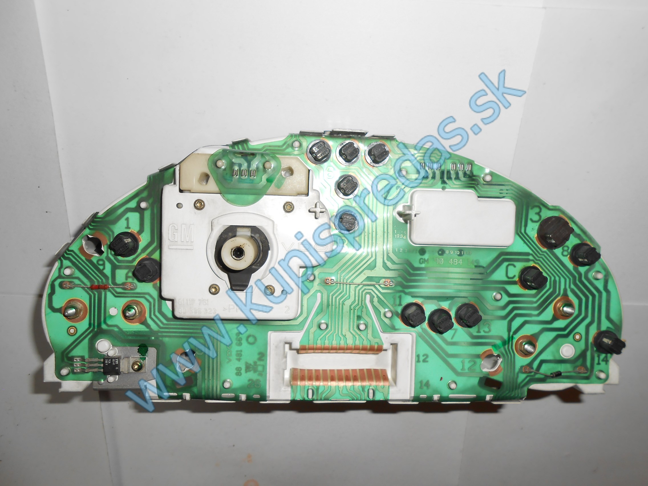 Budiky Opel Corsa B / dieselové s otačkomerom /