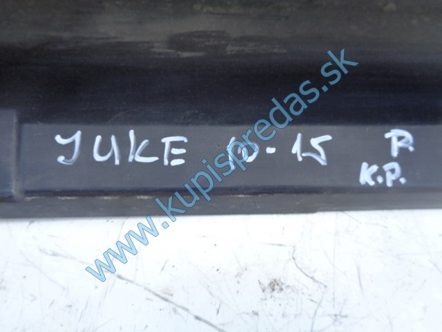 pravý plastový prah na nissan juke, 76850-1KA6A