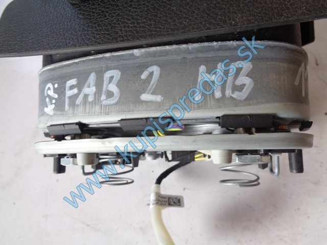 volantový airbag na škodu fábiu 2 lift, 5J0880201K