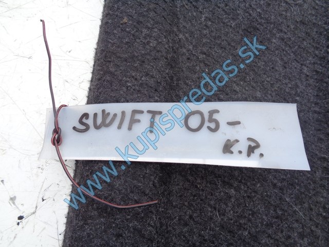 zadné pláto do kufra na suzuki swift, 88910-62J00-BLG