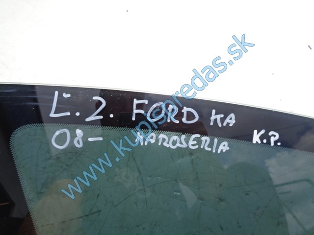 ľavé zadné sklo do karosérie na ford ka, 