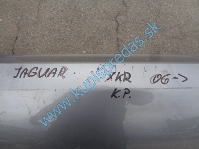 zadný nárazník na jaguar XKR   , 6W8317D781