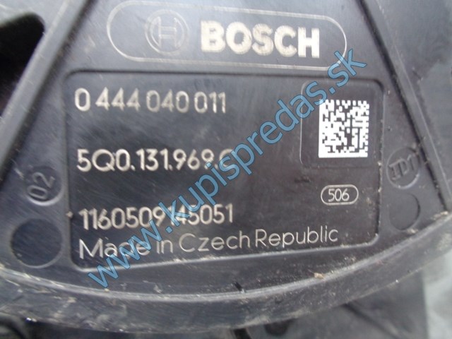 nádrž na ad blue, dpf, na vw volkswagen caddy IV, 2K5131877A