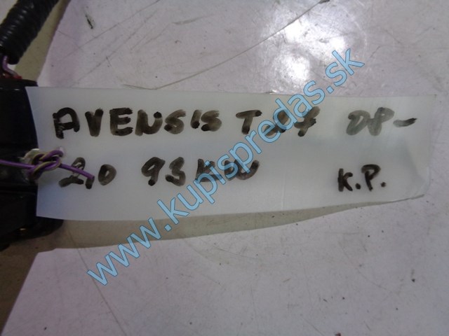 váha vzduchu na toyotu avensis T27 2,0D4D, 22204-26010