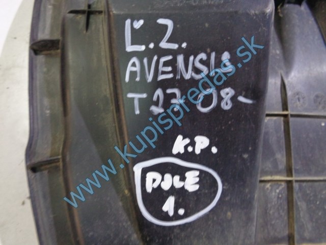 ľavý zadný podblatník na toyotu avensis T27, 52592-05020