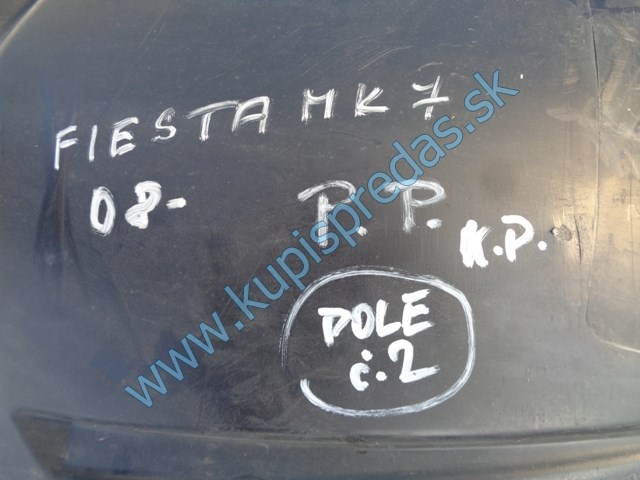 pravý predný podblatník na ford fiestu mk7, C1BB-16114BA