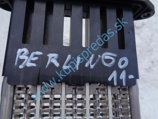 elektrický radiator kúrenia na citroen berlingo III, A52103100