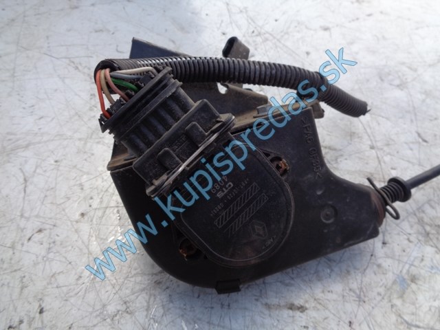 snímač polohy plynového pedála na renault tháliu II, 8200139460