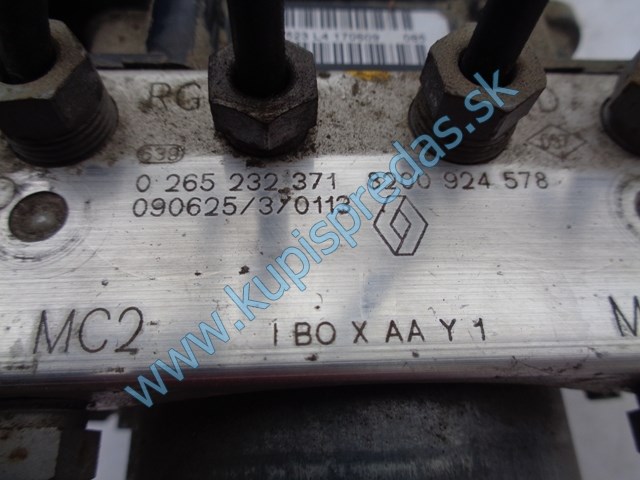 abs pumpa na renault tháliu II 8200924578